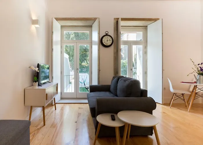 Almada Studio 419